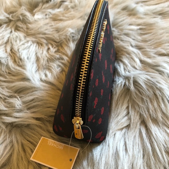 NWT Michael Kors roses floral cosmetic case travel - Picture 3 of 6